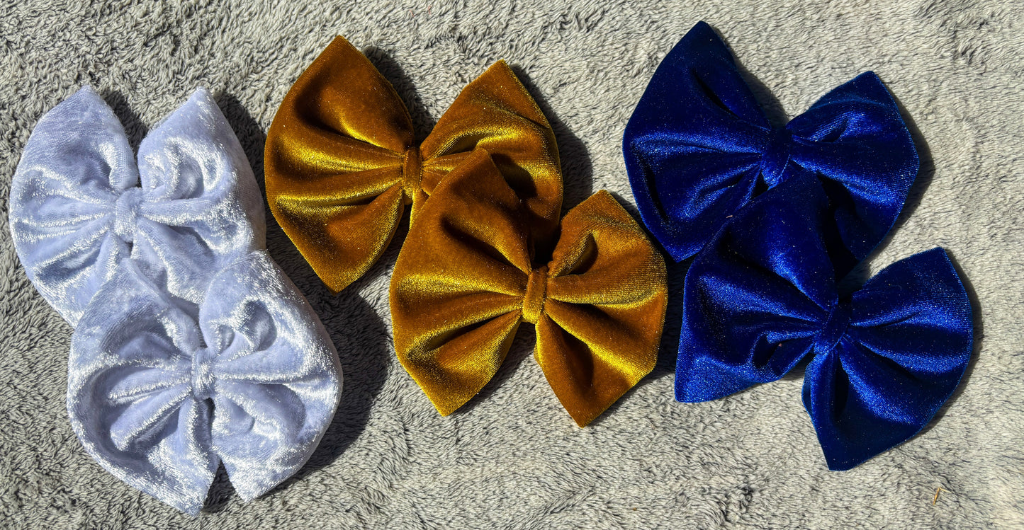 Classic Velvet Bows